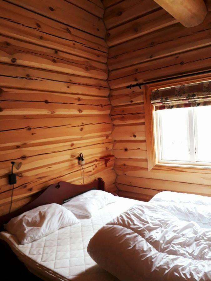 Blazerbu Four-Bedroom Chalet Myro Εξωτερικό φωτογραφία