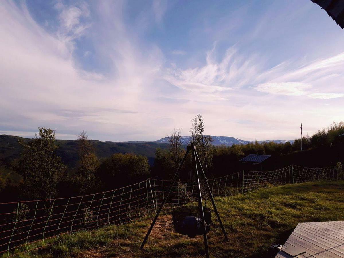 Blazerbu Four-Bedroom Chalet Myro Εξωτερικό φωτογραφία